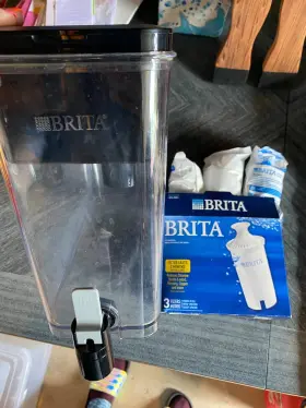 52677307 BRITA Cup Ultramax Filtered Water Dispenser Filters
