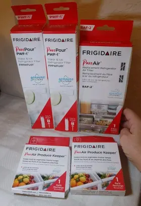 Pure FRIGIDAIRE Pour Air Filter