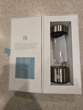 YE0122 HYDROHEALTH Hydrogen Water Bottle Generator