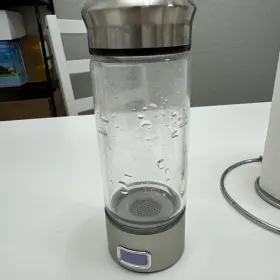 780185728745 LEVEL Hydrogen Water Bottle Generator Usb