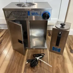 PW45998 PURE WATER Mini Classic Distiller Steam Purifier