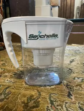 1-40401-W SEYCHELLE Radiological Water Pitcher