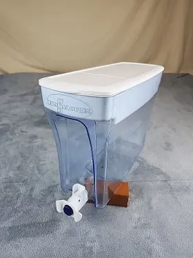 018-04 ZEROWATER Pitcher Advanced Filtration Cup Pour